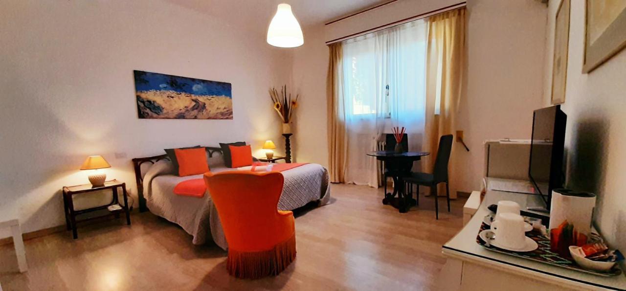 Belvedere Del Lago مونتيفياسكون المظهر الخارجي الصورة